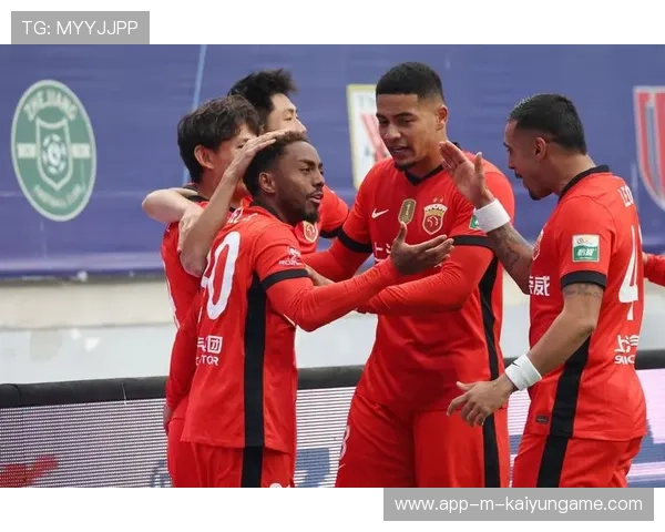 关键进球打破场上僵局⚽